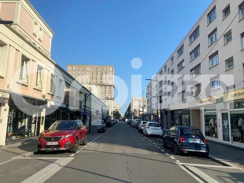 Local commercial dans Le Havre à louer - Photo de l’immeuble – Image 2 sur 5