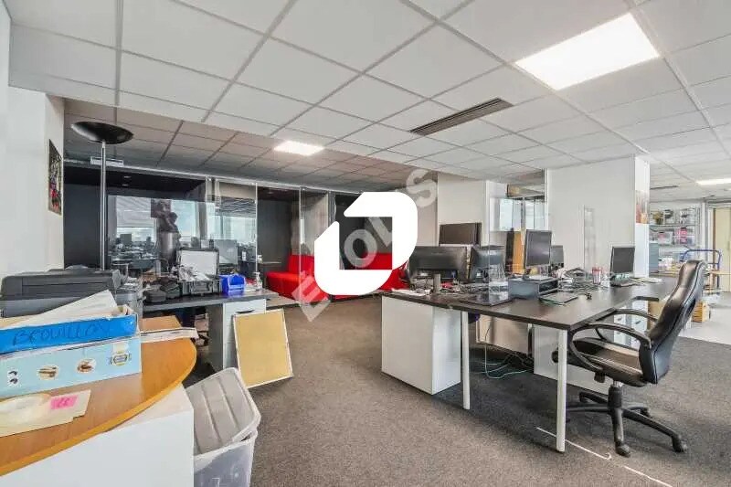 Bureau dans Pantin à vendre - Photo de l’immeuble – Image 3 sur 11