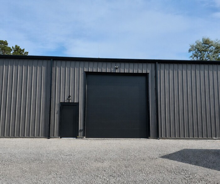 2775 Carp Rd, Carp, ON à louer - Photo de l’immeuble – Image 1 sur 6