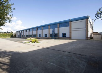 Plus de détails pour 32 Harris Rd, Calne - Industriel/Logistique à vendre