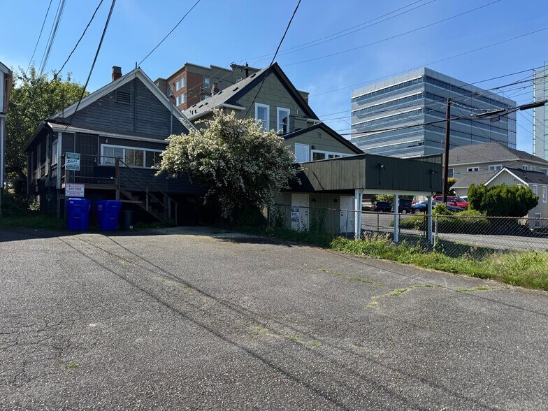 3115 Oakes Ave, Everett, WA à louer - Photo de l’immeuble – Image 2 sur 9