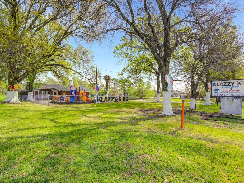 3501 Red Bluff Rd, Pasadena, TX à vendre - Photo de l’immeuble – Image 3 sur 101