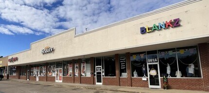 881 Hwy 51 S, Covington, TN à louer Photo de l’immeuble– Image 1 sur 1