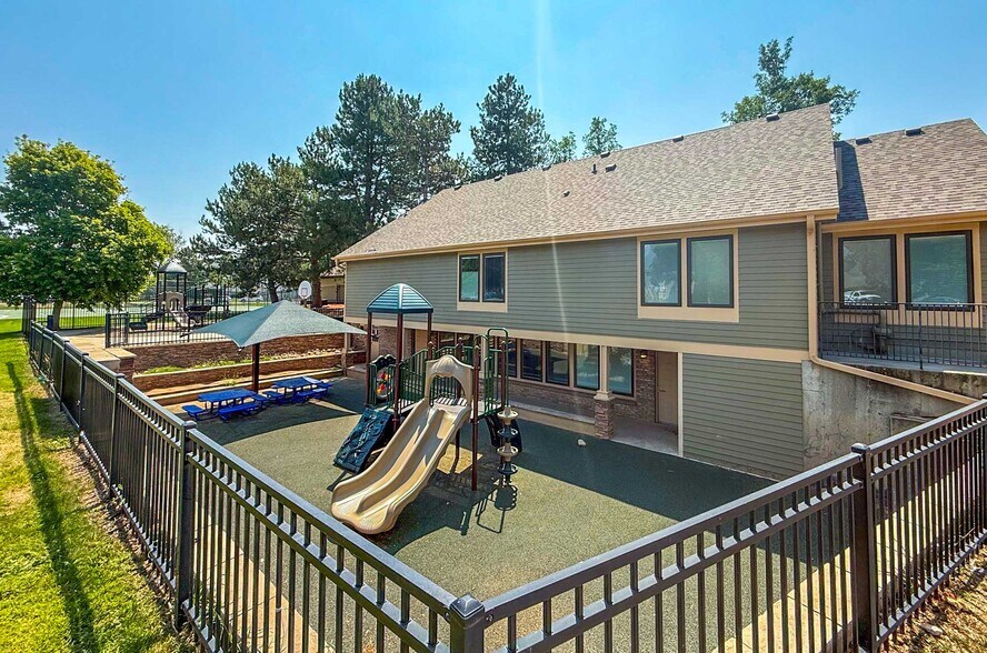 2822 Silverplume Dr, Fort Collins, CO à louer - Photo de l’immeuble – Image 2 sur 10