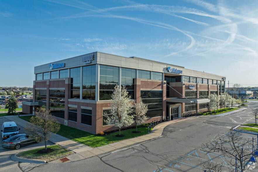 8180 26 Mile Rd, Shelby Township, MI à louer - Photo de l’immeuble – Image 2 sur 5