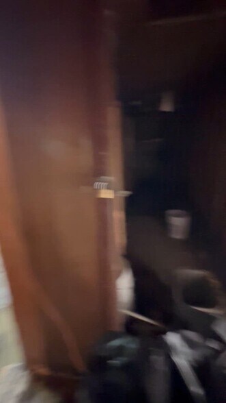11464 Merrick Blvd, Jamaica, NY à louer - Vidéo sur l’annonce professionnelle – Image 2 sur 4