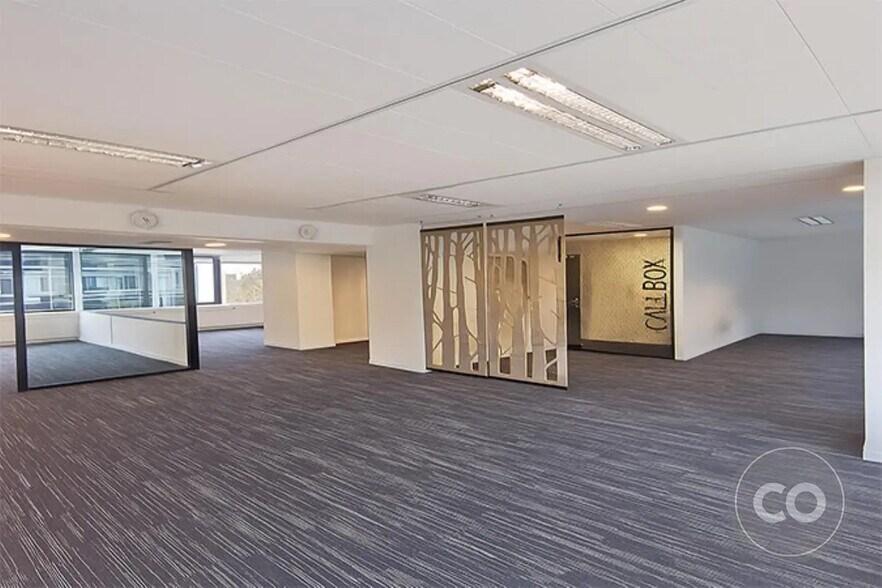 Bureau dans Boulogne-Billancourt à louer - Photo de l’immeuble – Image 2 sur 7