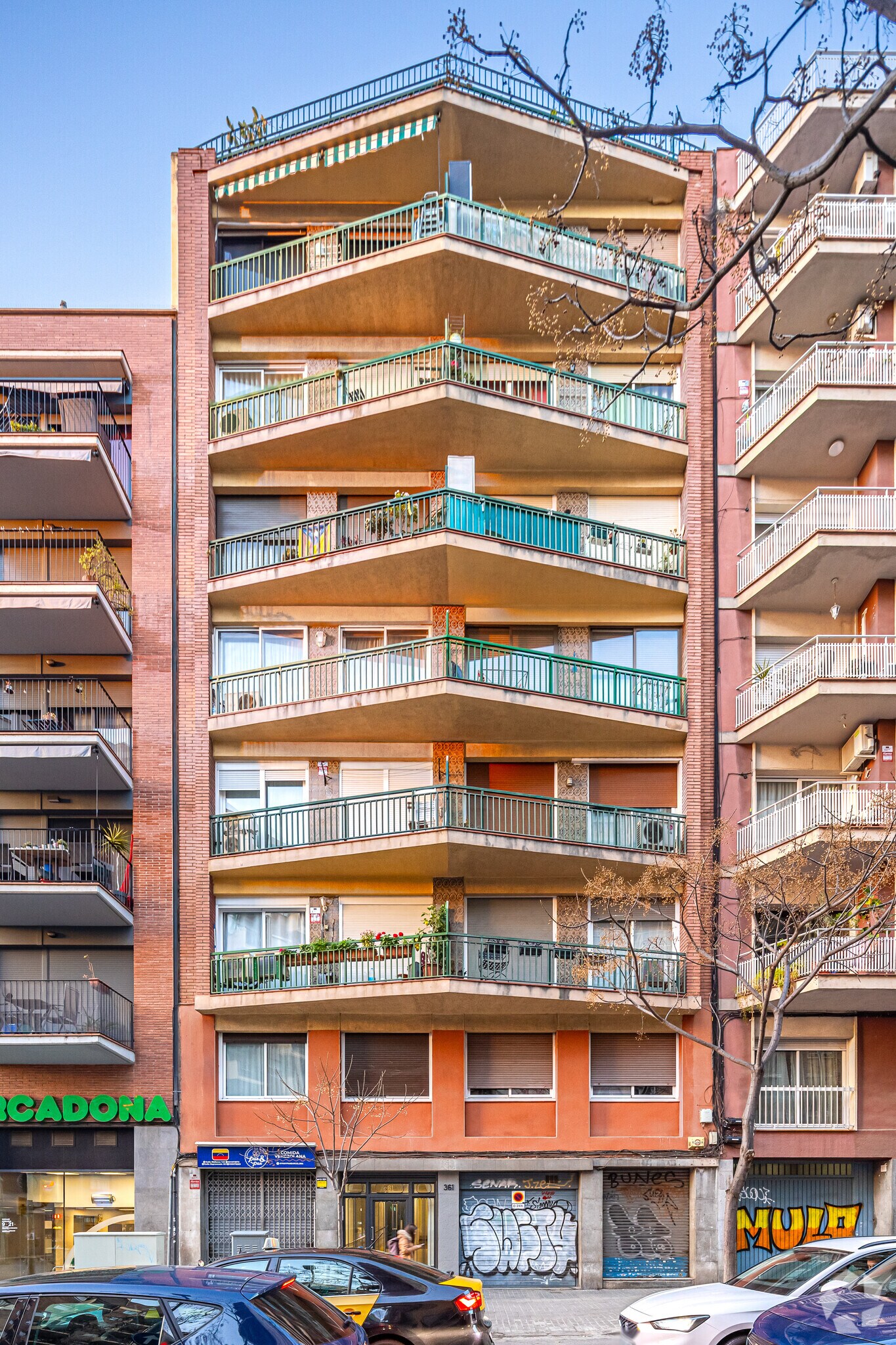 Local commercial dans Barcelone, Barcelona à louer Photo principale– Image 1 sur 2