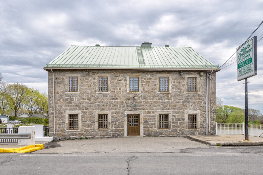 308 Ch Du Fleuve, Coteau-du-lac, QC à vendre - Photo de l’immeuble – Image 1 sur 7