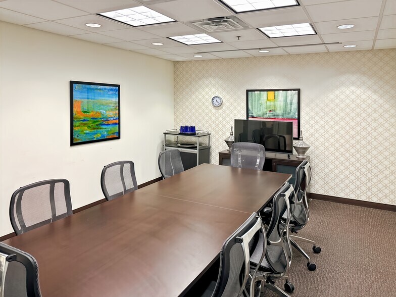 3200 Greenfield Rd, Dearborn, MI à louer - Photo intérieure – Image 3 sur 20
