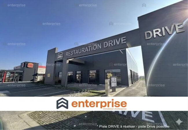 Plus de détails pour Local commercial à louer