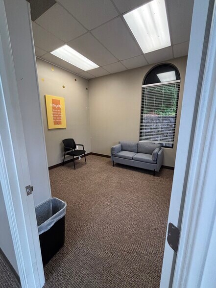 108 Oak Park Dr, Irmo, SC à louer - Photo de l’immeuble – Image 2 sur 29