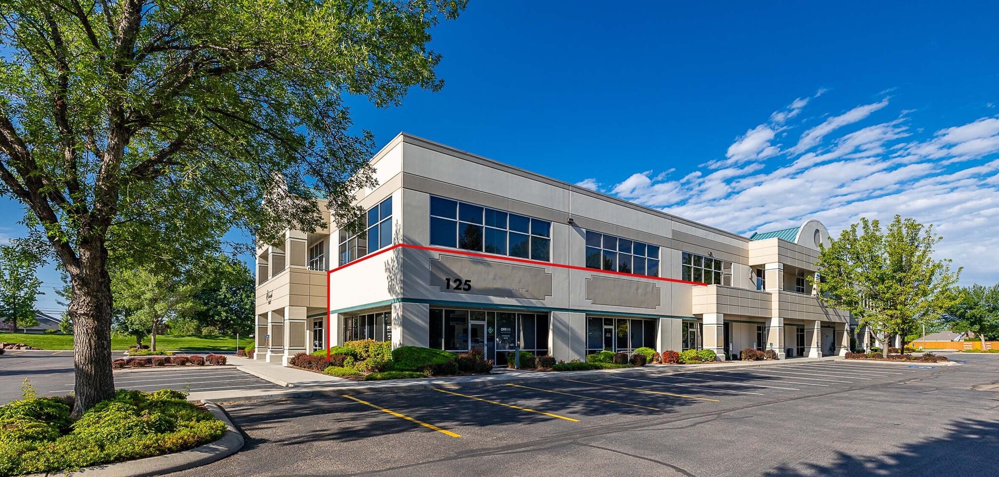9300 W Overland Rd, Boise, ID à louer Photo de l’immeuble– Image 1 sur 13