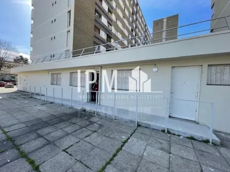 Bureau dans Marseille à louer - Photo principale – Image 1 sur 5