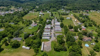 Plus de détails pour English Walnut Lane, Springfield, WV - Logement à vendre