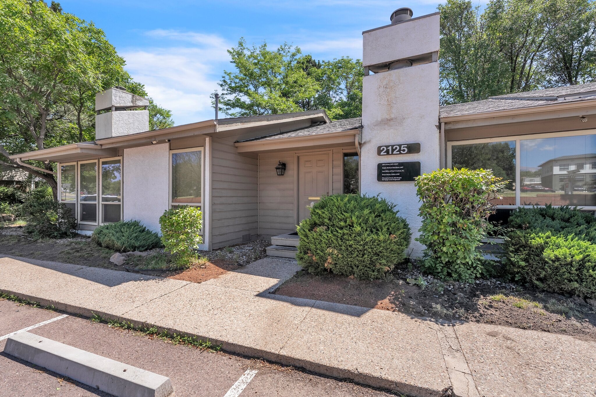 2123-2125 N Academy Blvd, Colorado Springs, CO à vendre Photo de l’immeuble– Image 1 sur 36