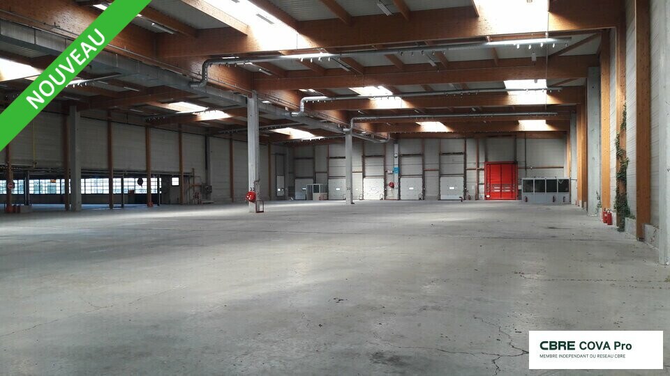 Industriel/Logistique dans Dampierre à louer - Photo intérieure – Image 1 sur 5