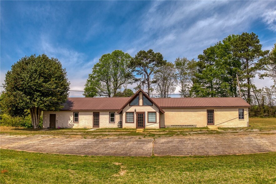 810 Sportin Life Ln, Westminster, SC à vendre - Photo principale – Image 1 sur 26
