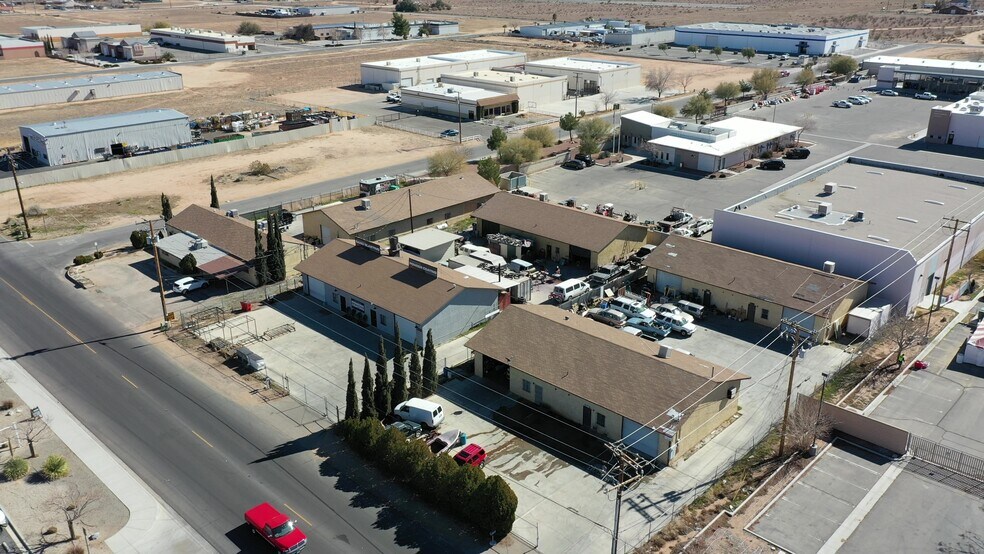 22157 Powhatan Rd, Apple Valley, CA à vendre - Photo de l’immeuble – Image 2 sur 8