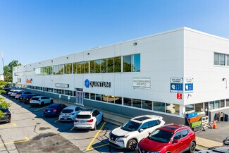 Plus de détails pour 2995-2999 Boul Le Corbusier, Laval, QC - Industriel/Logistique à louer