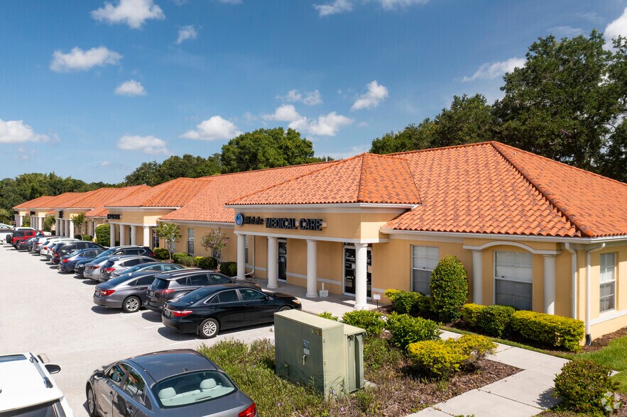13003-13011 Summerfield Square Dr, Riverview, FL à louer - Photo de l’immeuble – Image 1 sur 12