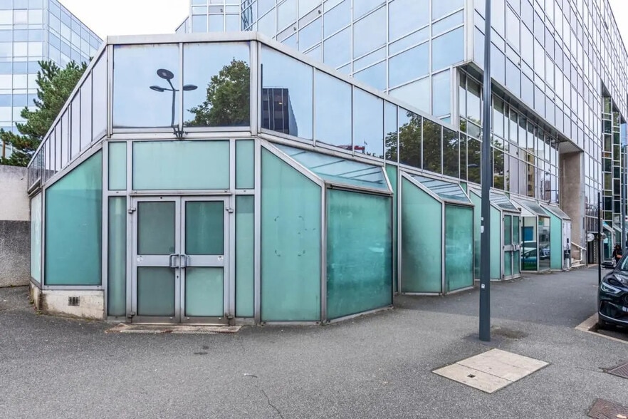 3 Rue Des Mazières, Évry-Courcouronnes à vendre - Photo de l’immeuble – Image 2 sur 16