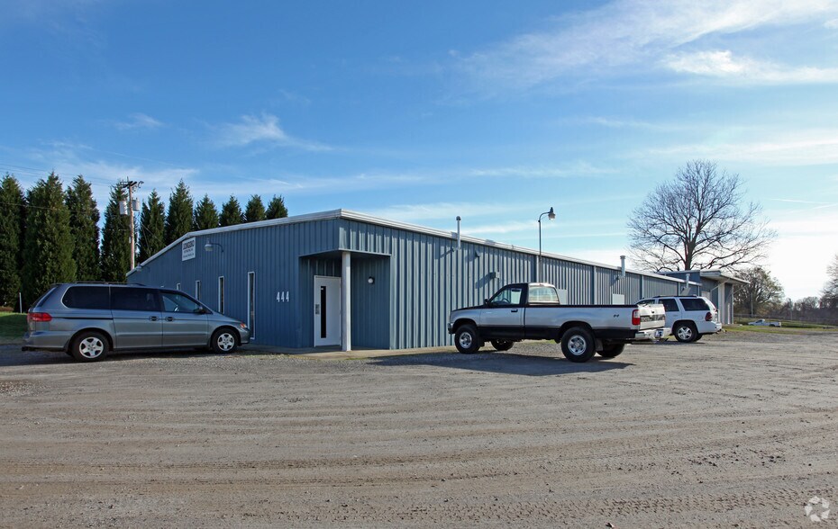 444 Drake St, Statesville, NC à louer - Photo de l’immeuble – Image 2 sur 7