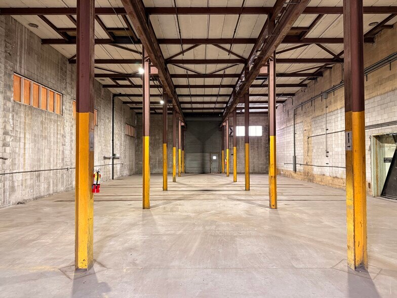 400 A St, Granite City, IL à louer - Photo intérieure – Image 3 sur 5