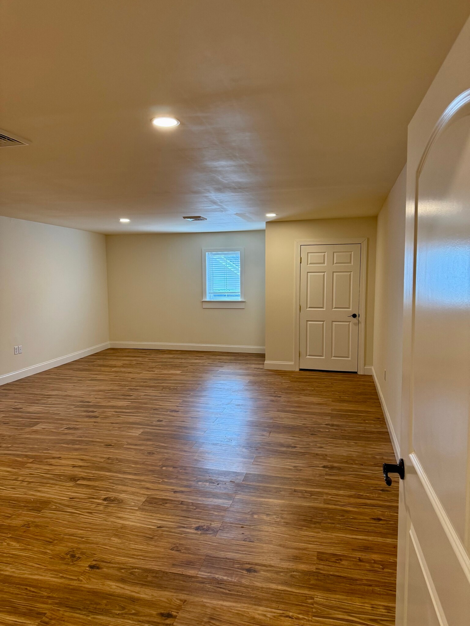 955 W Main St, Mount Joy, PA à louer Photo intérieure– Image 1 sur 7