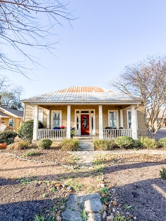 Plus de détails pour 920 E Blanco Rd, Boerne, TX - Bureau à vendre