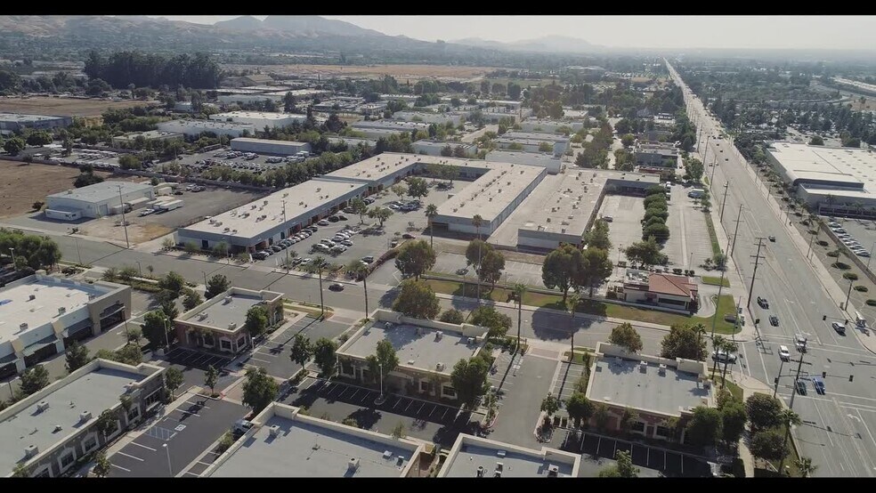 721 Nevada St, Redlands, CA à louer - Vidéo sur l’annonce professionnelle – Image 2 sur 24