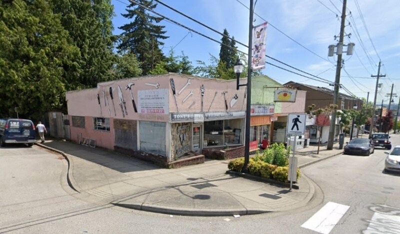 1124 Edinburgh St, New Westminster, BC à vendre - Photo de l’immeuble – Image 3 sur 5