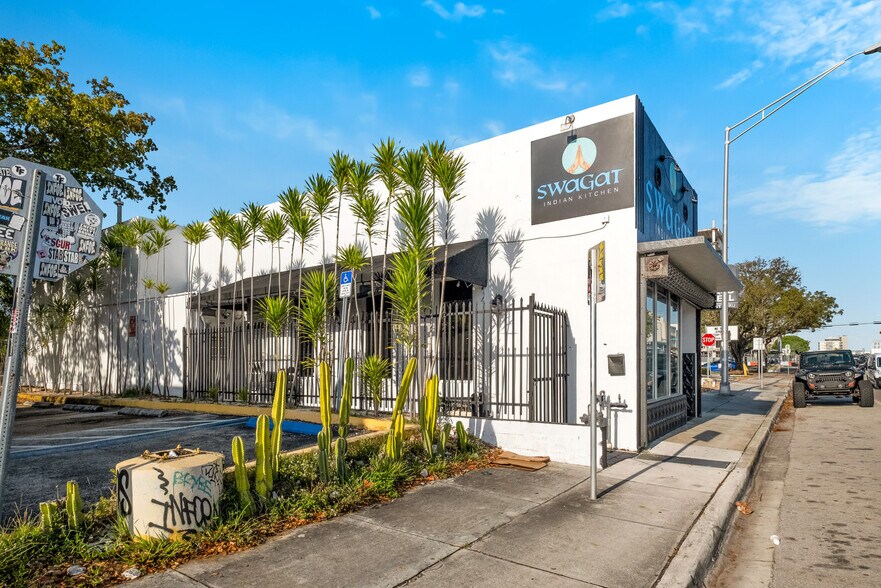 646 Ne 79th St, Miami, FL à vendre - Photo de l’immeuble – Image 3 sur 41