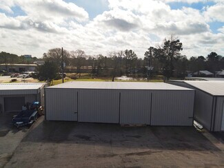 Plus de détails pour 35423 TX-249 Suite G Hwy, Pinehurst, TX - Industriel/Logistique à louer
