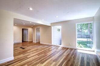 401 E Cleveland St, Lafayette, CO à louer Photo intérieure– Image 1 sur 7
