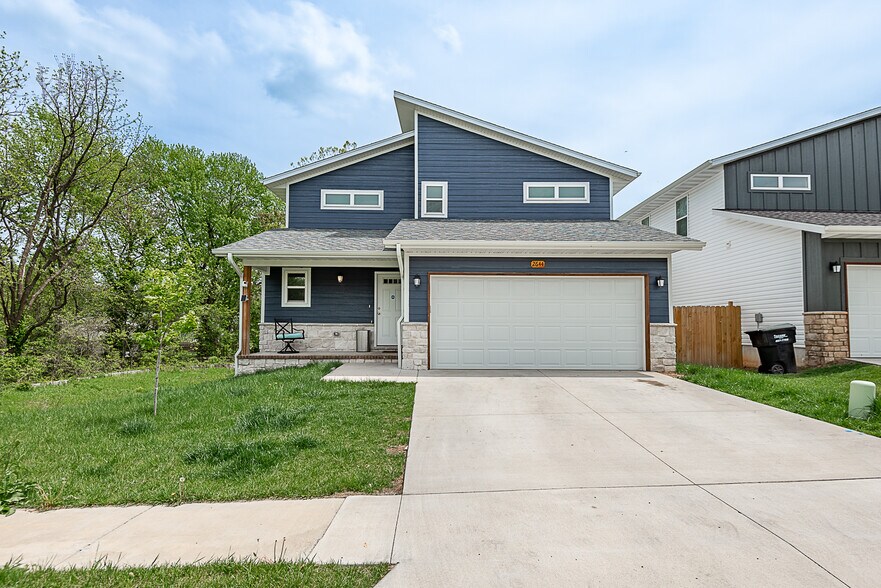 2644 N Prospect Ave, Springfield, MO à vendre - Photo de l’immeuble – Image 3 sur 42