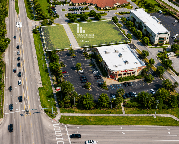 5330 US Hwy 1, Vero Beach, FL à louer - Photo de l’immeuble – Image 1 sur 2