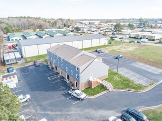 Plus de détails pour 10810 Hasty Ln, Midlothian, VA - Bureau à vendre
