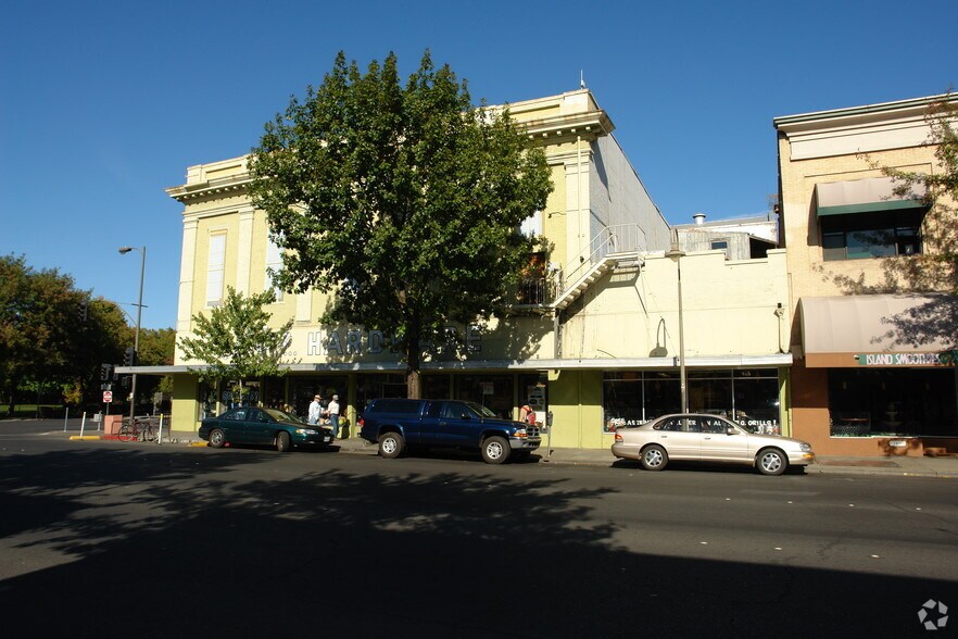 105 Broadway St, Chico, CA à louer - Photo de l’immeuble – Image 2 sur 2