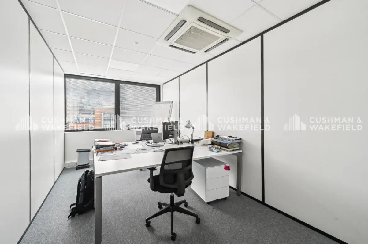 16 Rue Jean Jacques Rousseau, Issy-les-Moulineaux à louer Photo intérieure– Image 1 sur 13