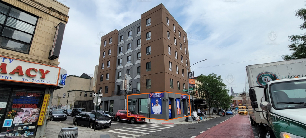 570 Nostrand Ave, Brooklyn, NY à louer - Photo de l’immeuble – Image 1 sur 19