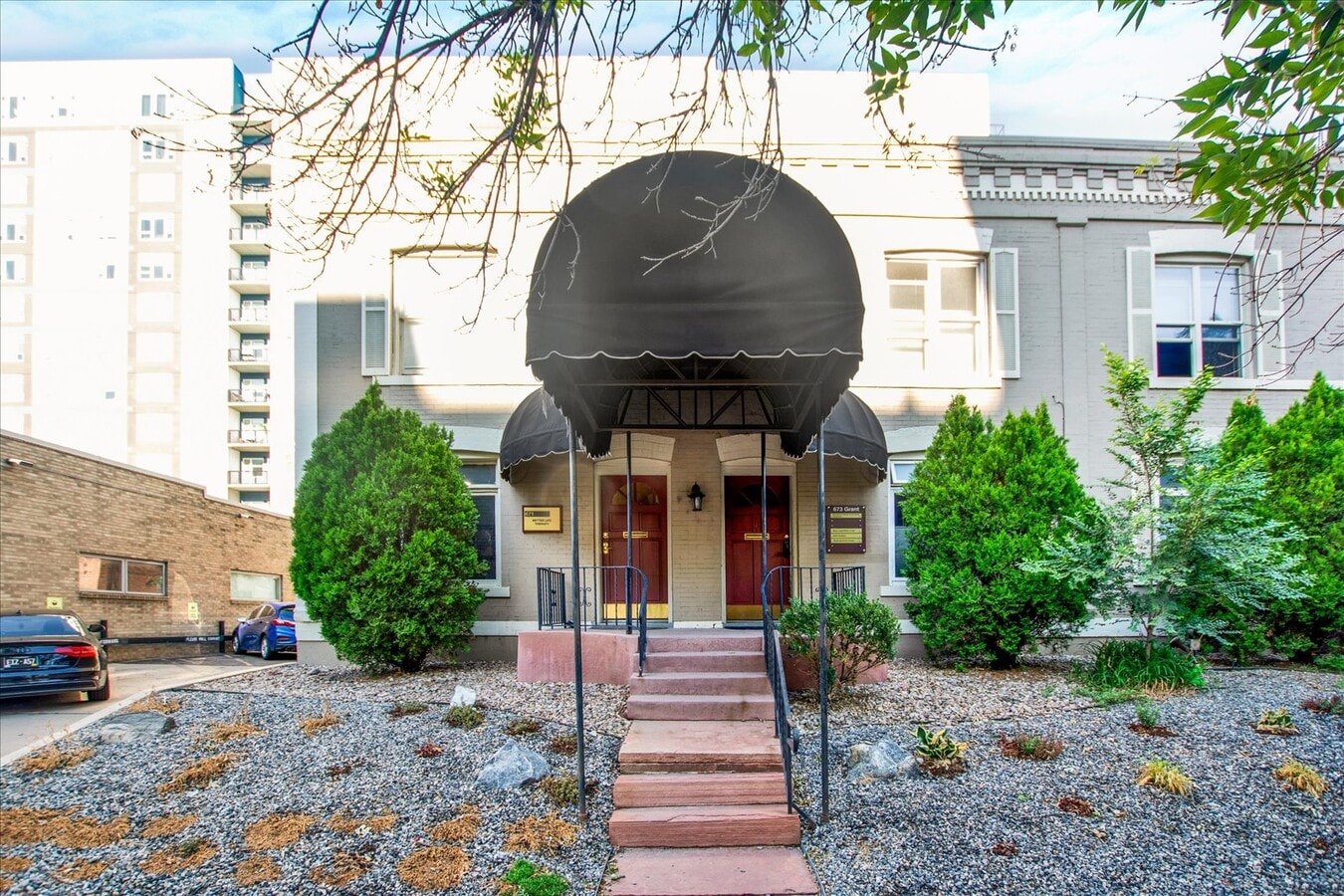 673 N Grant St, Denver, CO 80203 - Lot 100 - - Photo intérieure - Image 1 of 16