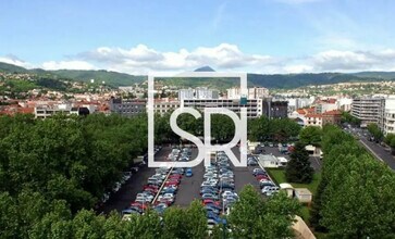 Clermont-Ferrand, PDD - Vue aérienne vue de carte