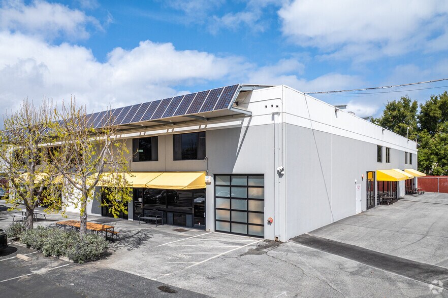 3475 Edison Way, Menlo Park, CA à louer - Photo de l’immeuble – Image 3 sur 28