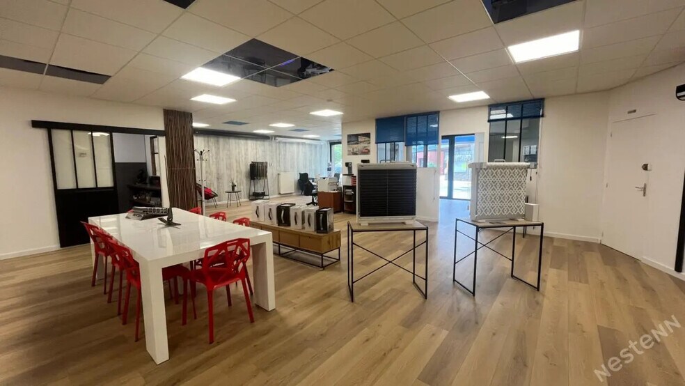 Local commercial dans Landévant à vendre - Photo de l’immeuble – Image 2 sur 8