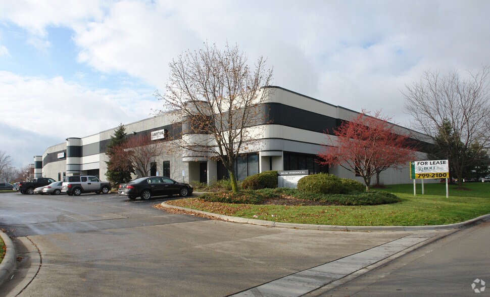 3563-3611 Interchange Rd, Columbus, OH à louer - Photo de l’immeuble – Image 3 sur 8