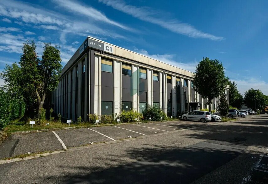 17-21 Rue Du Petit Albi, Cergy à louer - Photo de l’immeuble – Image 1 sur 15