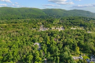 Plus de détails pour 62 Old Glenham Rd, Fishkill, NY - Terrain à vendre