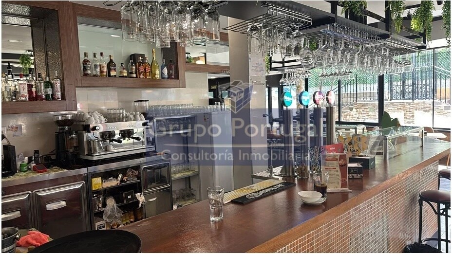 Local commercial dans Móstoles, Madrid à louer - Photo intérieure – Image 2 sur 7