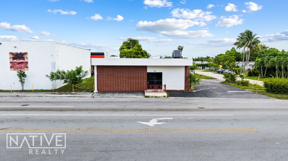 50 SW 31st Ave, Fort Lauderdale, FL à louer - Photo de l’immeuble – Image 3 sur 14